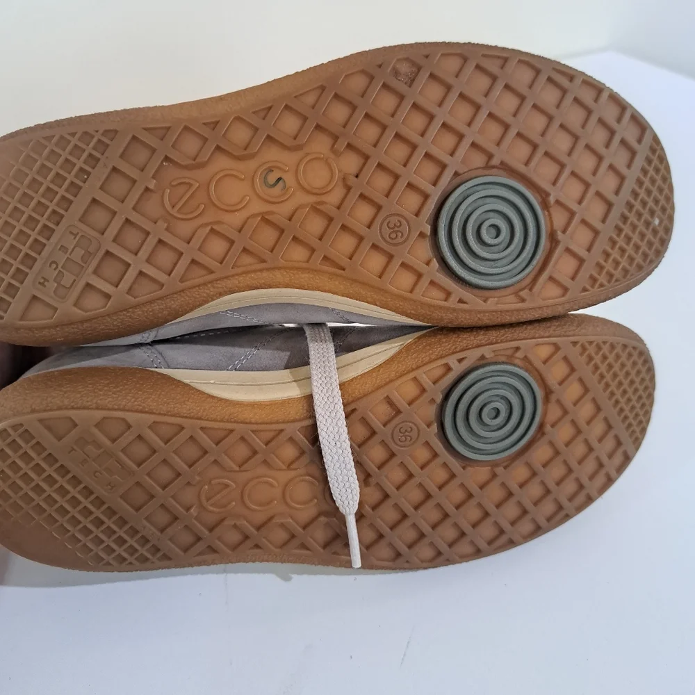Womens ECCO Gray Casual Shoes Size‎ 36 Or 5.5